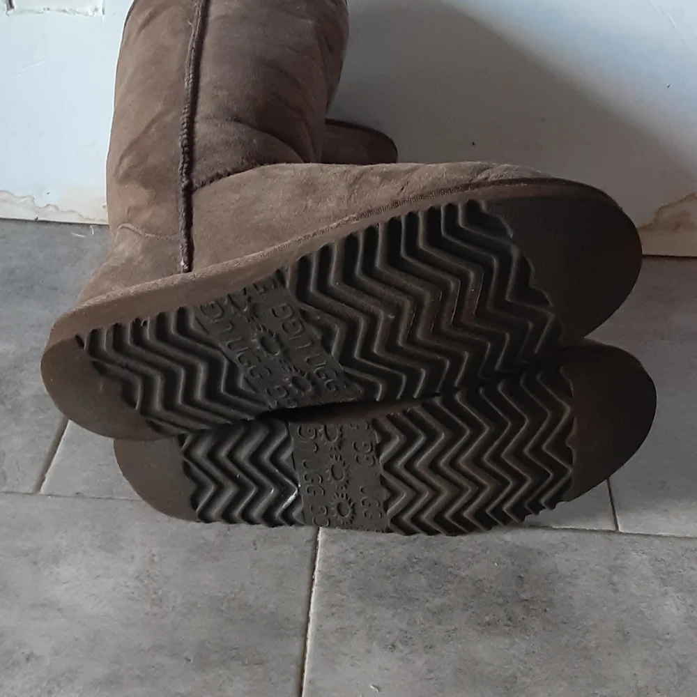 UGG boots size 6 women - Picture 5 of 5